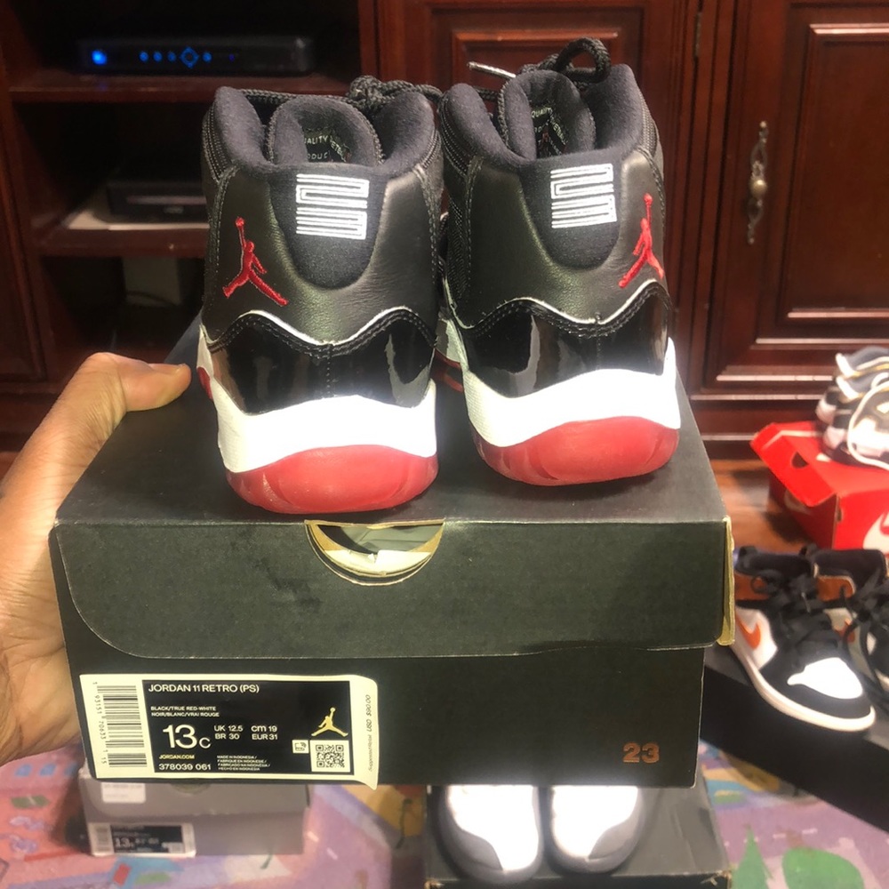 COPY - Retro 11 space jam edition